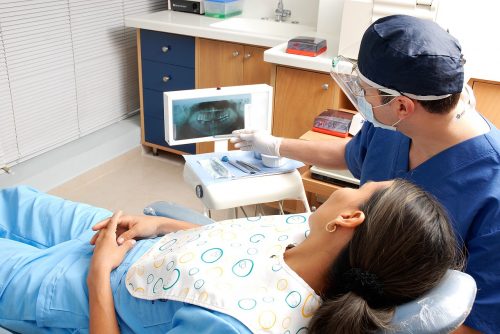 4-benefits-of-visiting-a-dentist-regularly-1